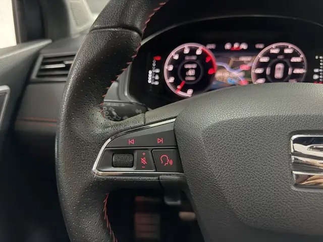 SEAT Ibiza view 8