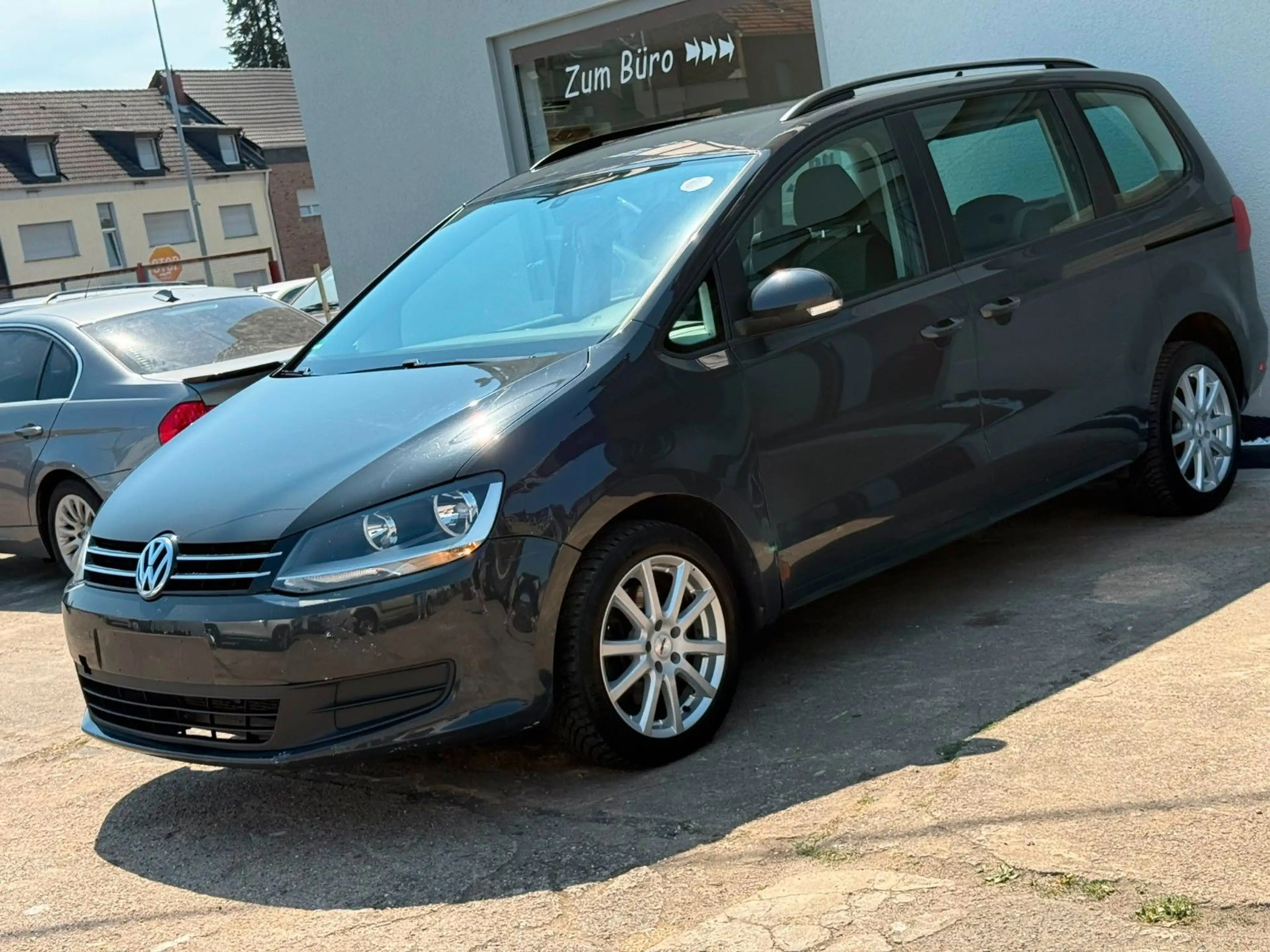 Volkswagen Sharan Trendline BMT*GARANTIE*TÜV-NEU*NAVI*KLIMA — photo 3