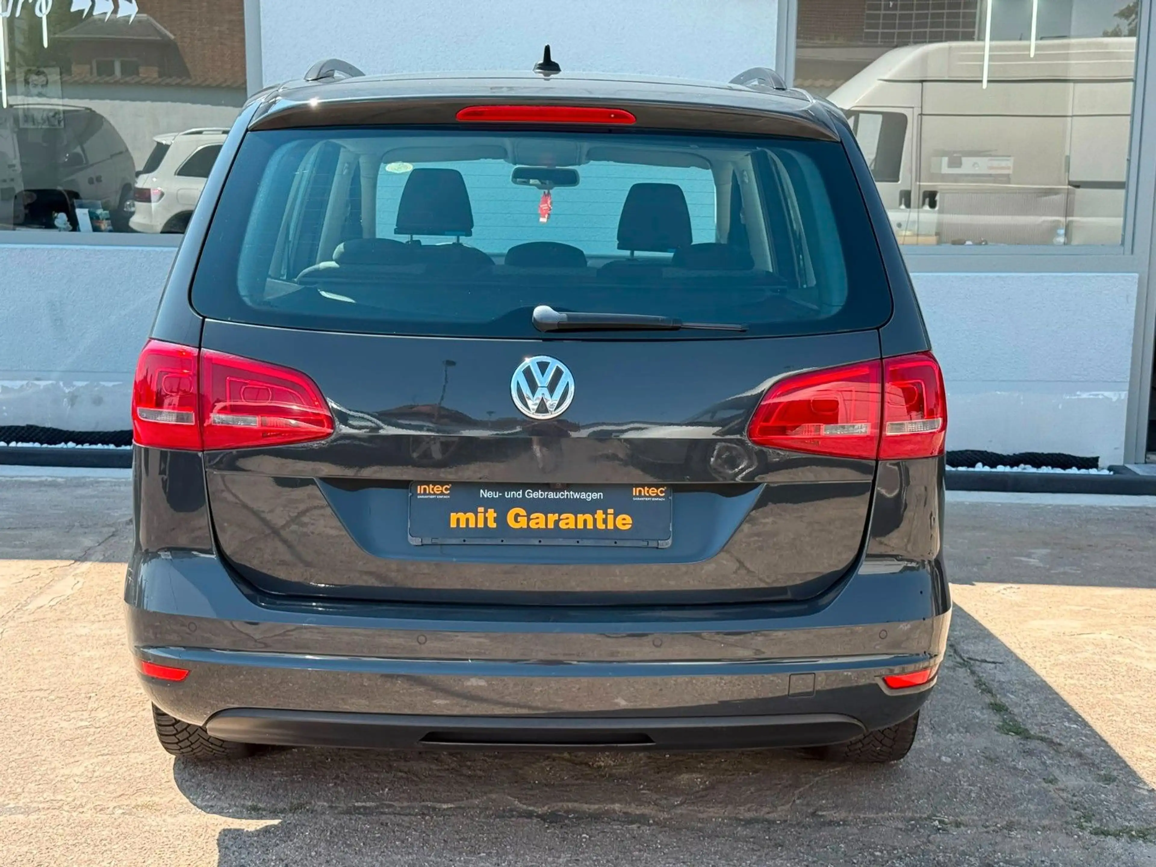 Volkswagen Sharan Trendline BMT*GARANTIE*TÜV-NEU*NAVI*KLIMA — photo 5