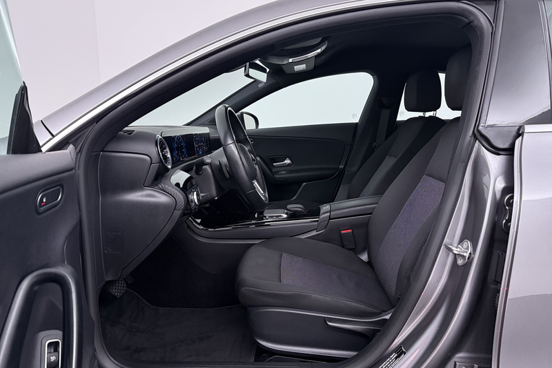 Mercedes-Benz CLA 180 Business Line (STOELVERWARMING, NAVIGATIE, CAMERA, — photo 10