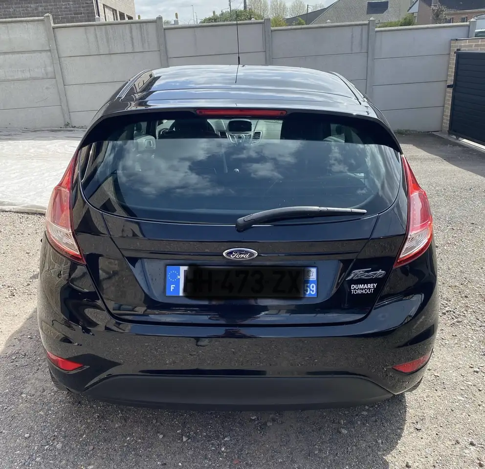 Ford Fiesta 3 portes — photo 4
