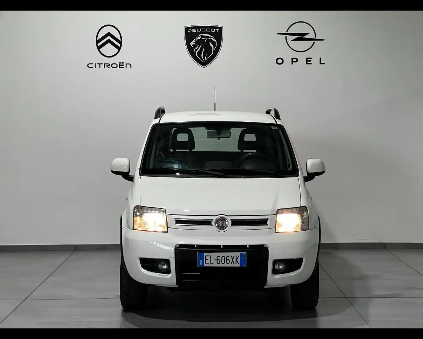 Fiat Panda II 2003 - 1.3 mjt 16v Climbing 4x4 75cv Wit - 2