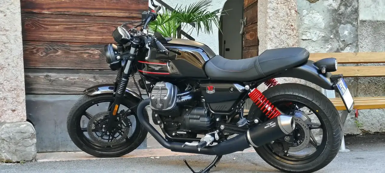 Moto Guzzi V 7