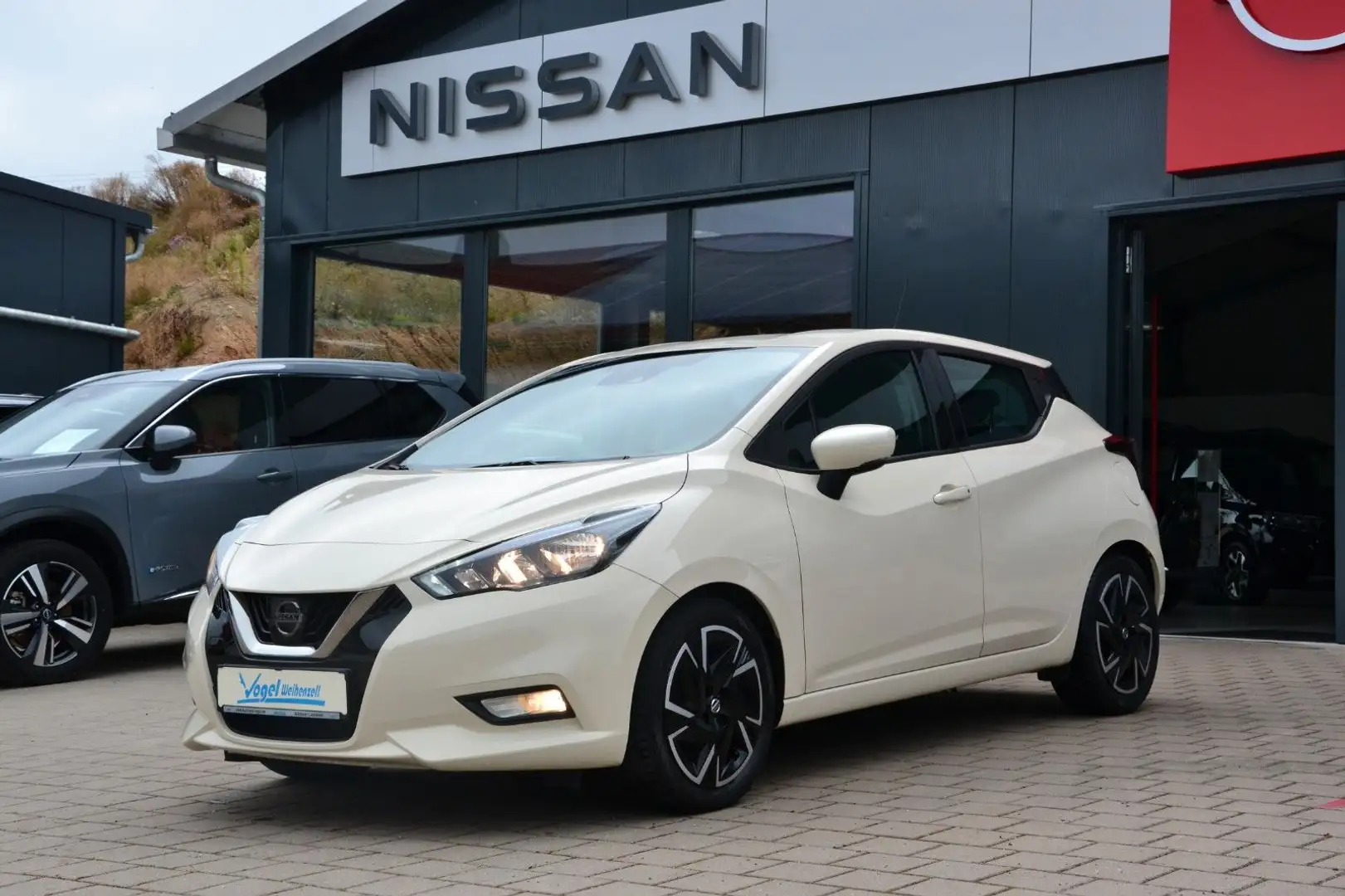 Nissan Micra N-Way Weiß - 1