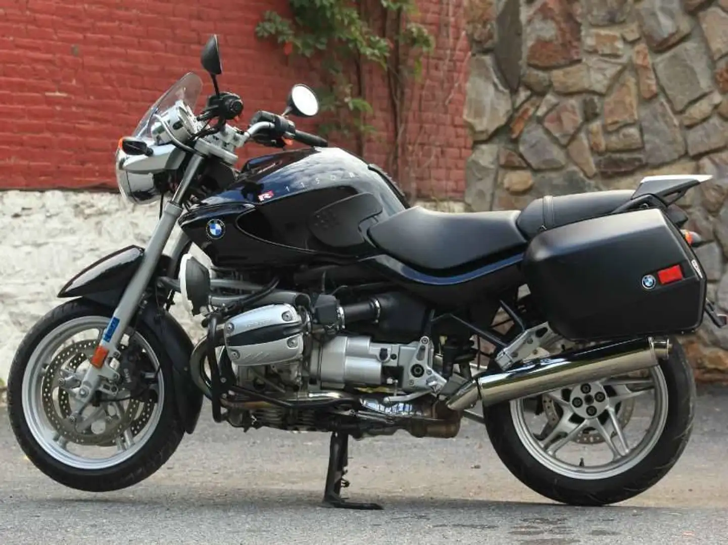 BMW R 1150 R Fekete - 2