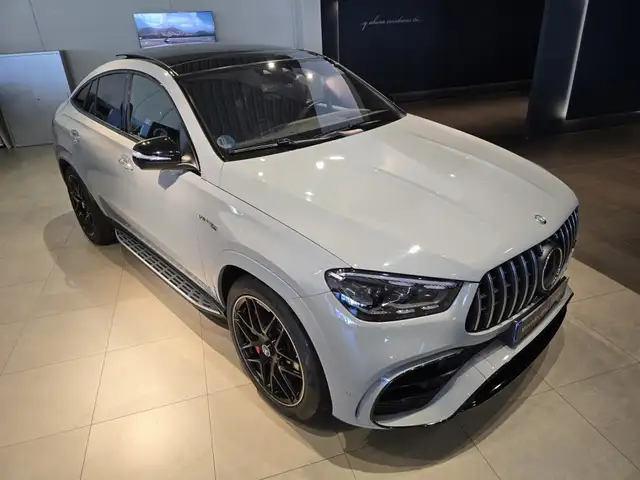 Mercedes-Benz GLE view 12