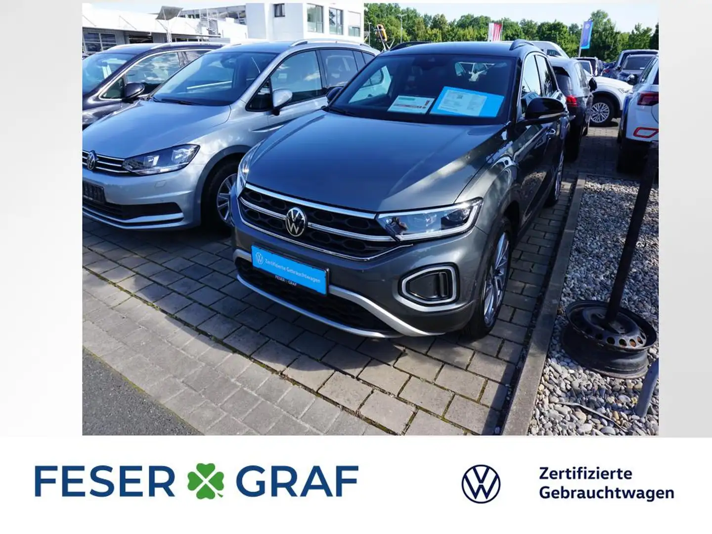 Volkswagen T-Roc MOVE 1.5 TSI DSG Navi AHK Kamera LED Grijs - 1