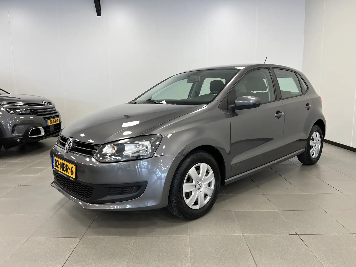 Volkswagen Polo 1.2-12V Trendline / AIRCO / 5-DEURS / INRUILKOOPJE Grijs - 2