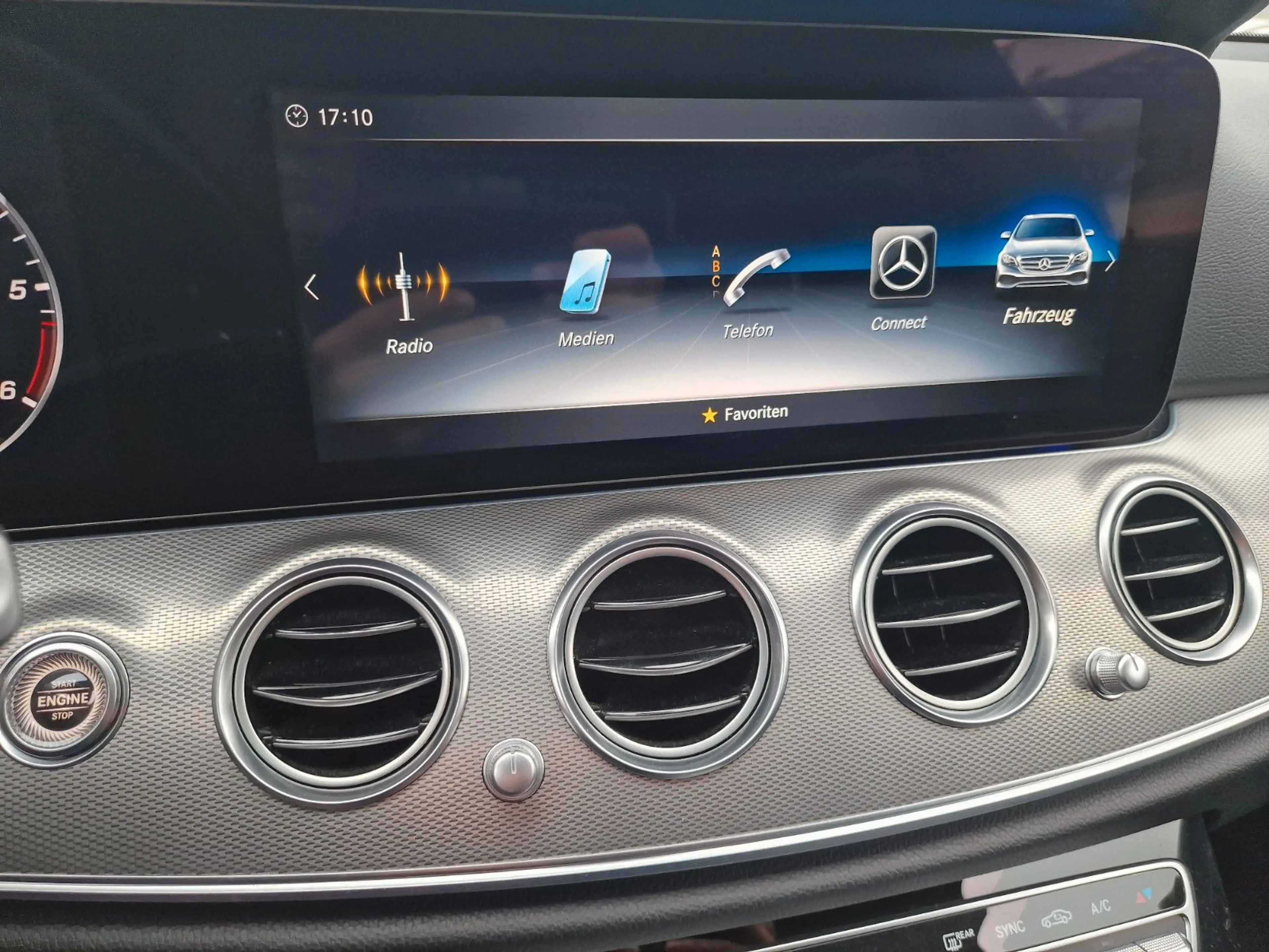Mercedes-Benz E 220 E Limousine E 220 d,Amg-line, Kamera, Navi — photo 10