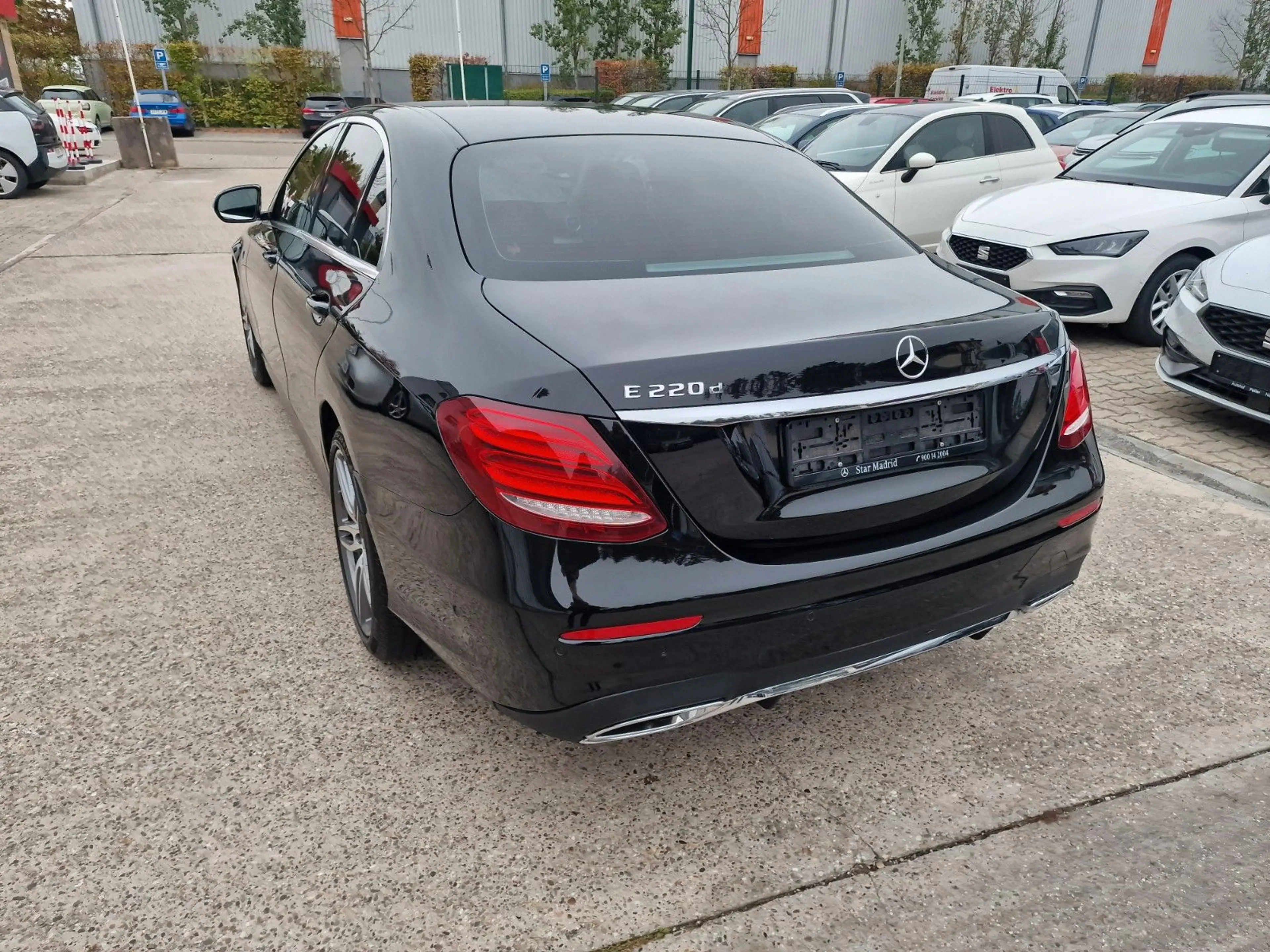 Mercedes-Benz E 220 E Limousine E 220 d,Amg-line, Kamera, Navi — photo 5