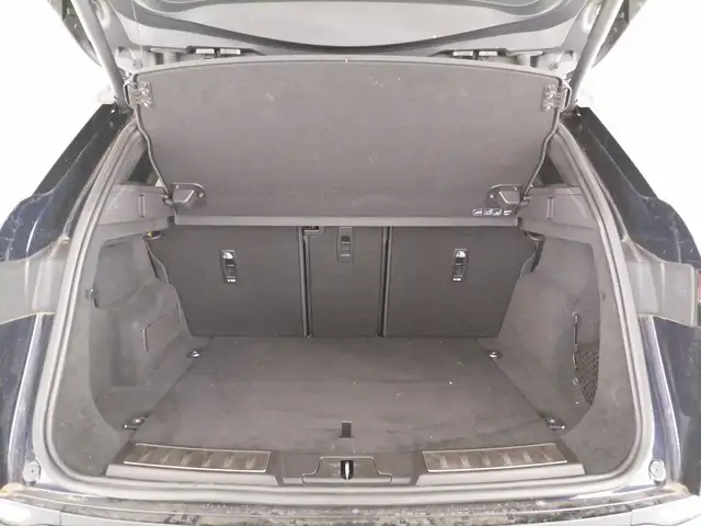 Land Rover Range Rover Evoque view 11