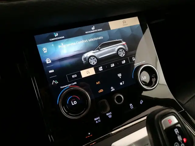 Land Rover Range Rover Evoque view 18
