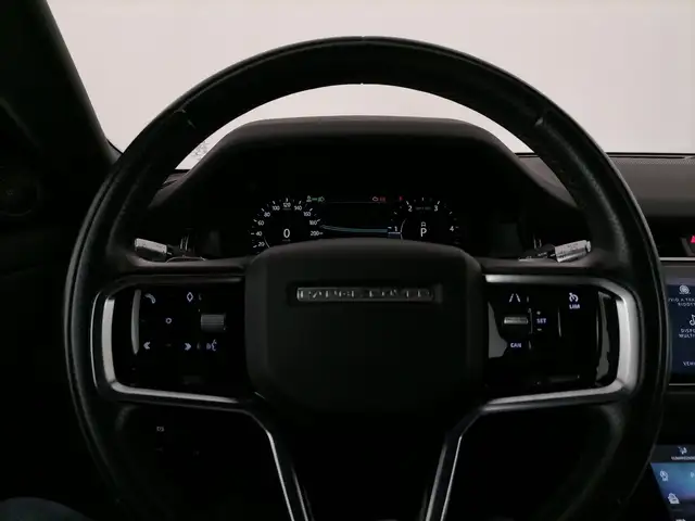 Land Rover Range Rover Evoque view 25
