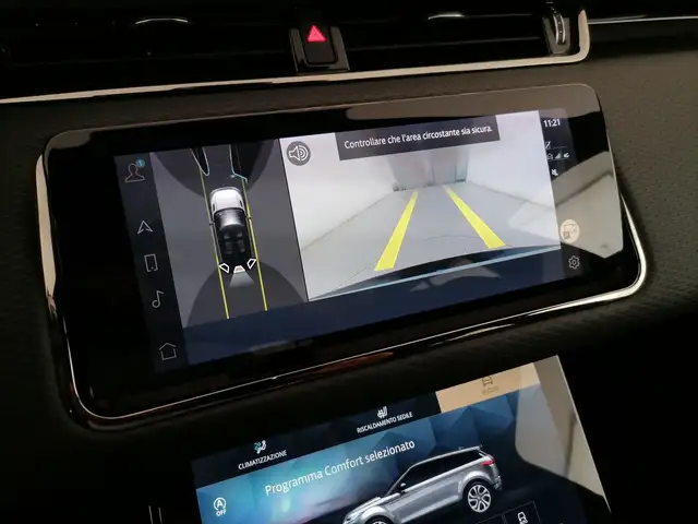 Land Rover Range Rover Evoque view 20