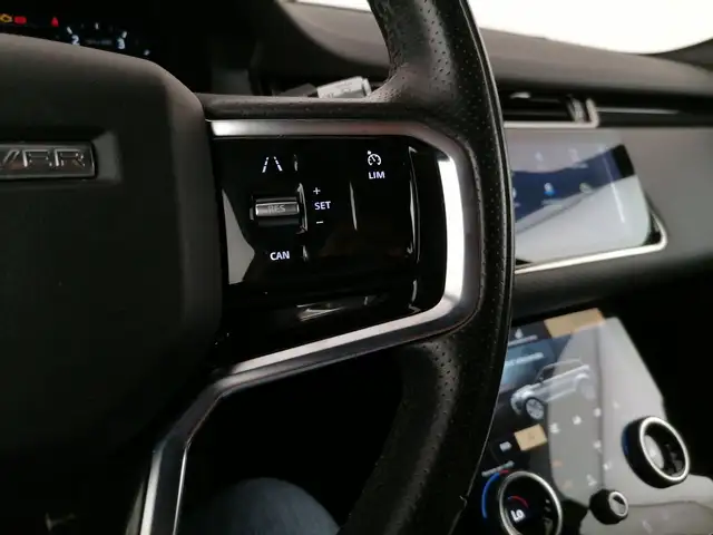 Land Rover Range Rover Evoque view 27