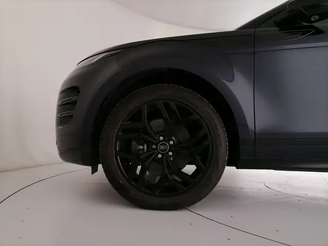 Land Rover Range Rover Evoque view 9
