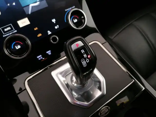 Land Rover Range Rover Evoque view 15