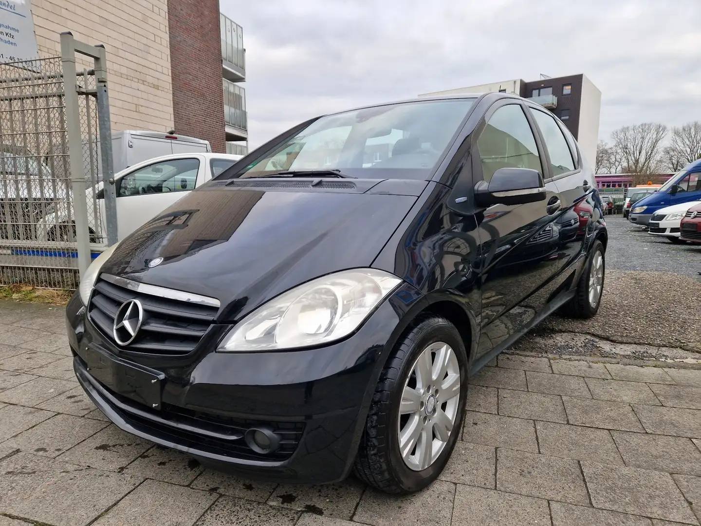 Mercedes-Benz A 160 BlueEFFICIENCY Siyah - 1