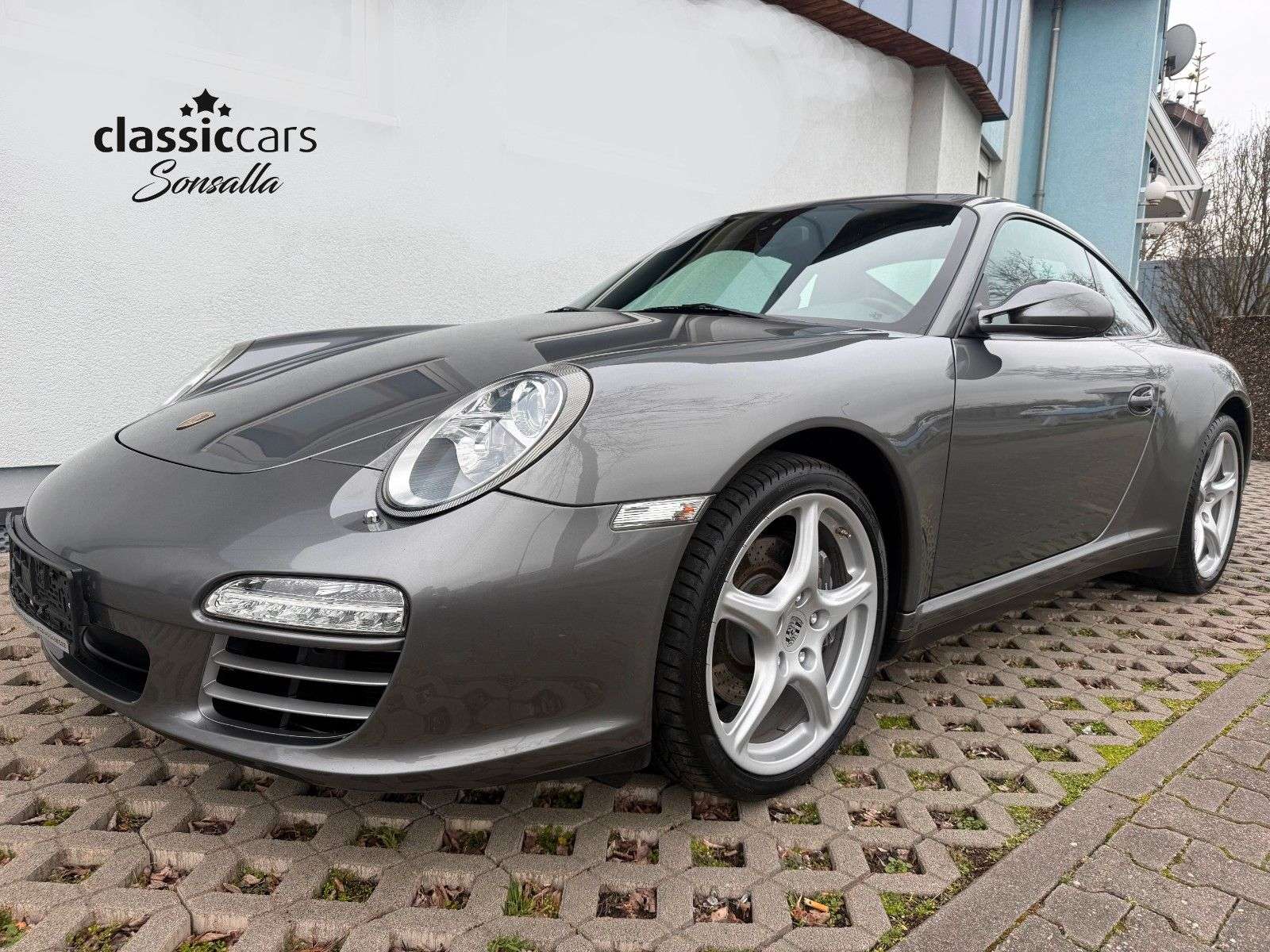 Second hand Porsche 911 