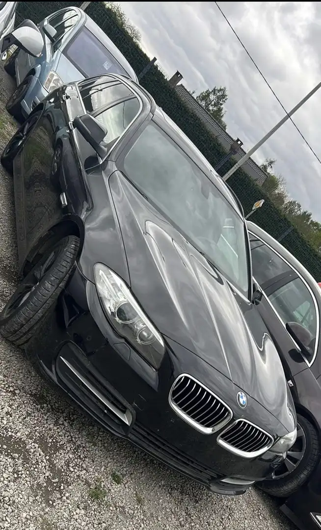BMW 525 Touring 525dXAS Start/Stop Zwart - 2