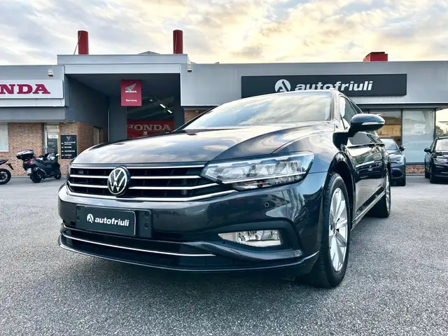 Volkswagen Passat Variant Variant 2.0TDI 150CV Business DSG