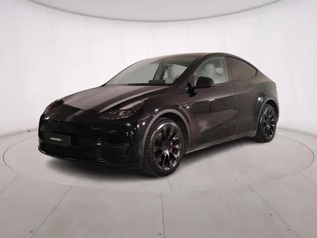 Tesla Model Y Long Range Dual Motor awd