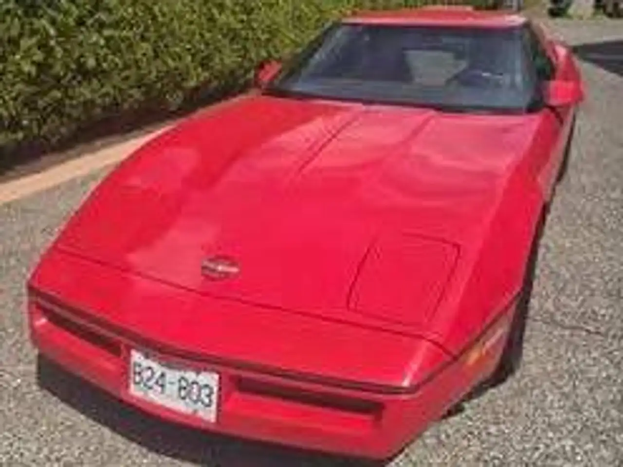 Chevrolet Corvette снимка Chevrolet Corvette
