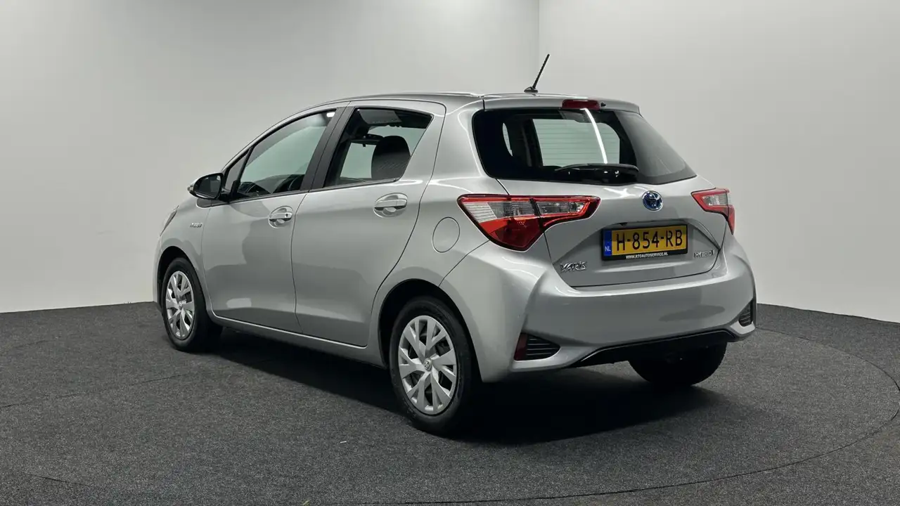 Toyota Yaris 1.5 Hybrid Dynamic ECC CRUISE CAMERA 66000 KM., миниатюра 4