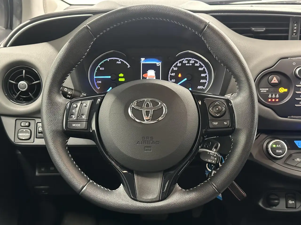 Toyota Yaris 1.5 Hybrid Dynamic ECC CRUISE CAMERA 66000 KM., миниатюра 20