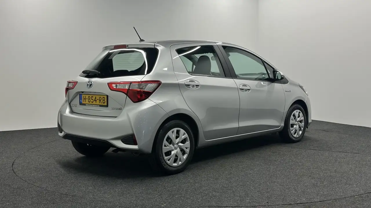Toyota Yaris 1.5 Hybrid Dynamic ECC CRUISE CAMERA 66000 KM., миниатюра 5