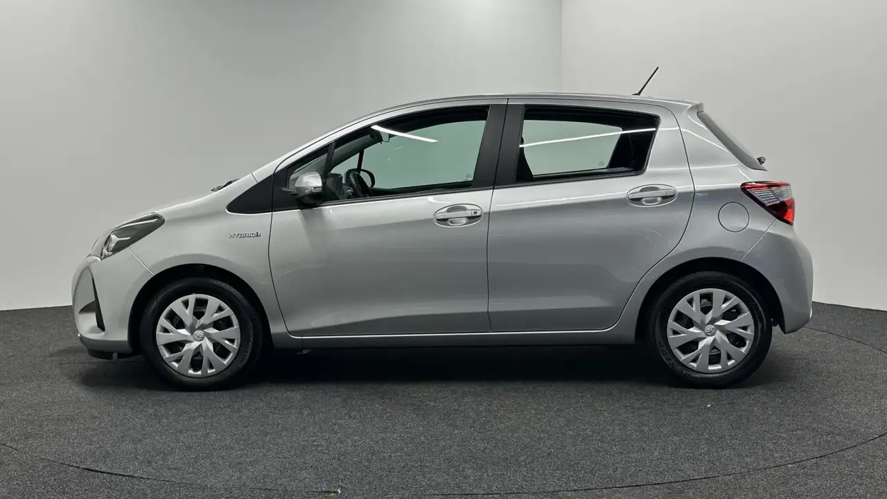 Toyota Yaris 1.5 Hybrid Dynamic ECC CRUISE CAMERA 66000 KM., миниатюра 8