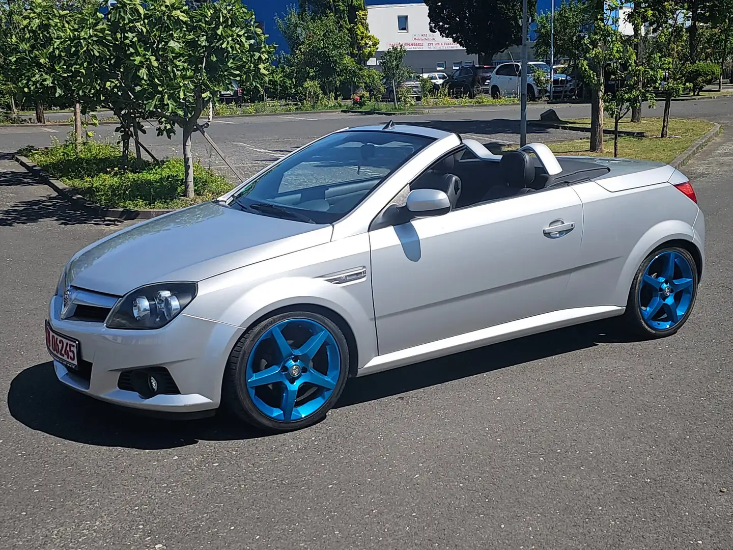 Opel Tigra Cabrio / Automatik  / TUNING/ SHOWCAR Argent - 1