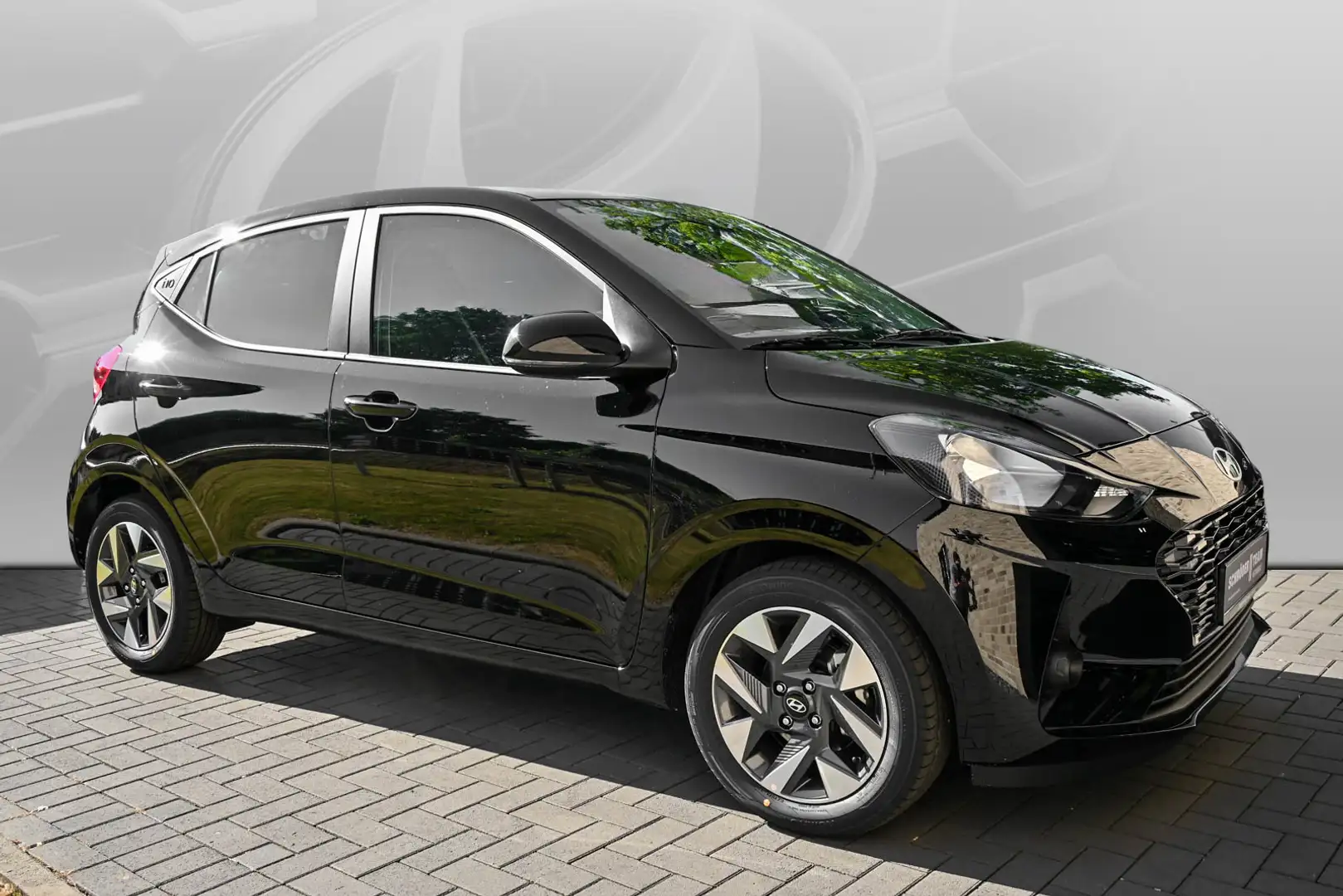 Hyundai i10 1.0 Trend mit Komfort-Paket SUMMER DEAL Noir - 2