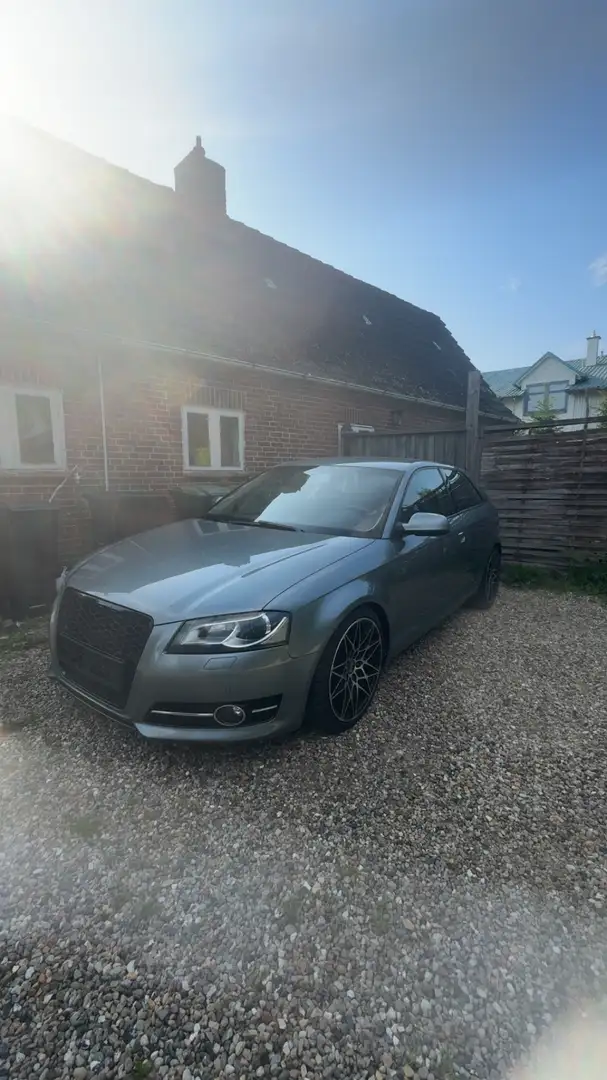 Audi A3 1.6 TDI Attraction - 2