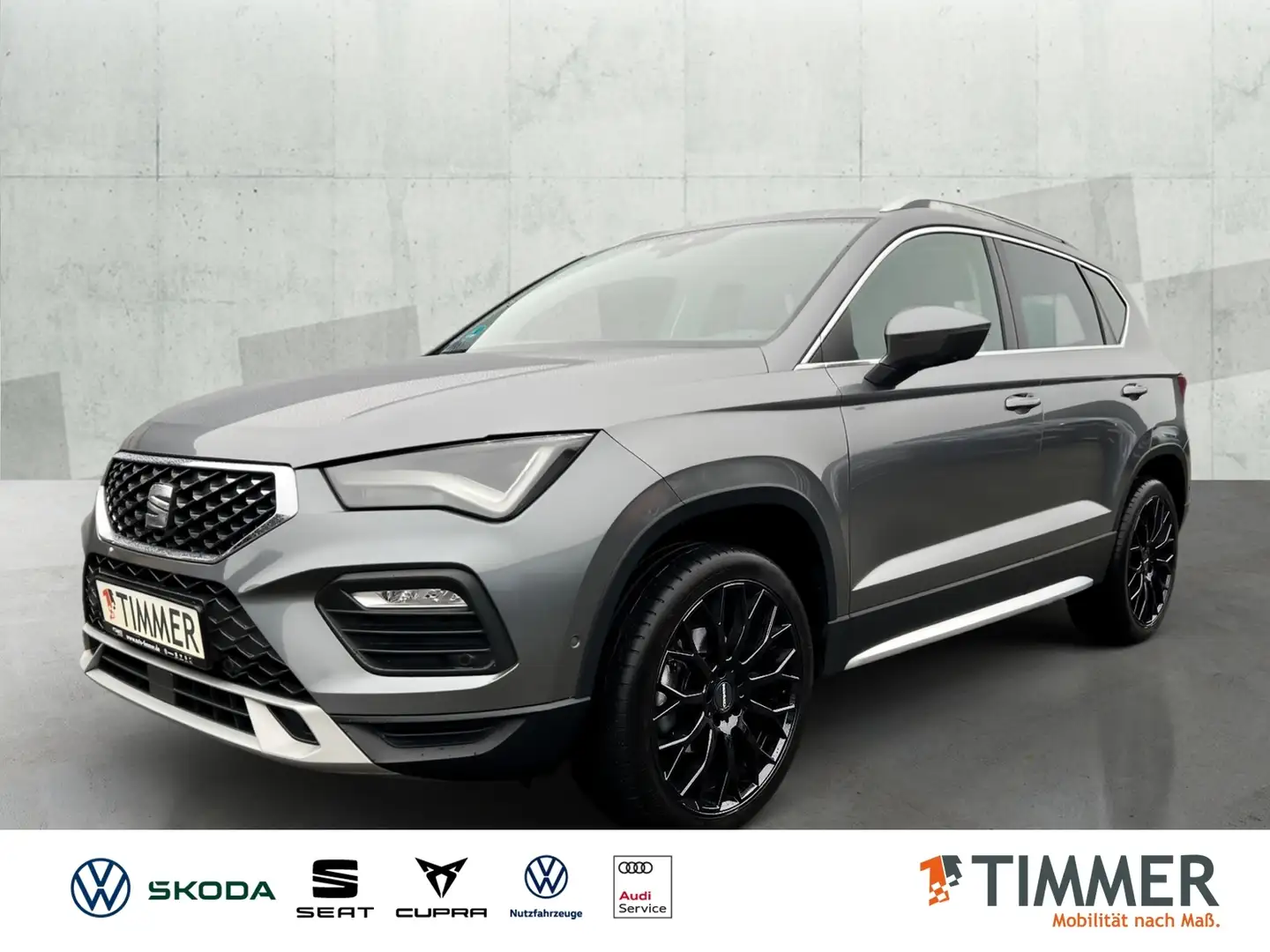 SEAT Ateca XP 1.5 TSI DSG*AHK*PANO*RFK*SHZ*ACC*NAVI*CARPLAY* Grau - 1
