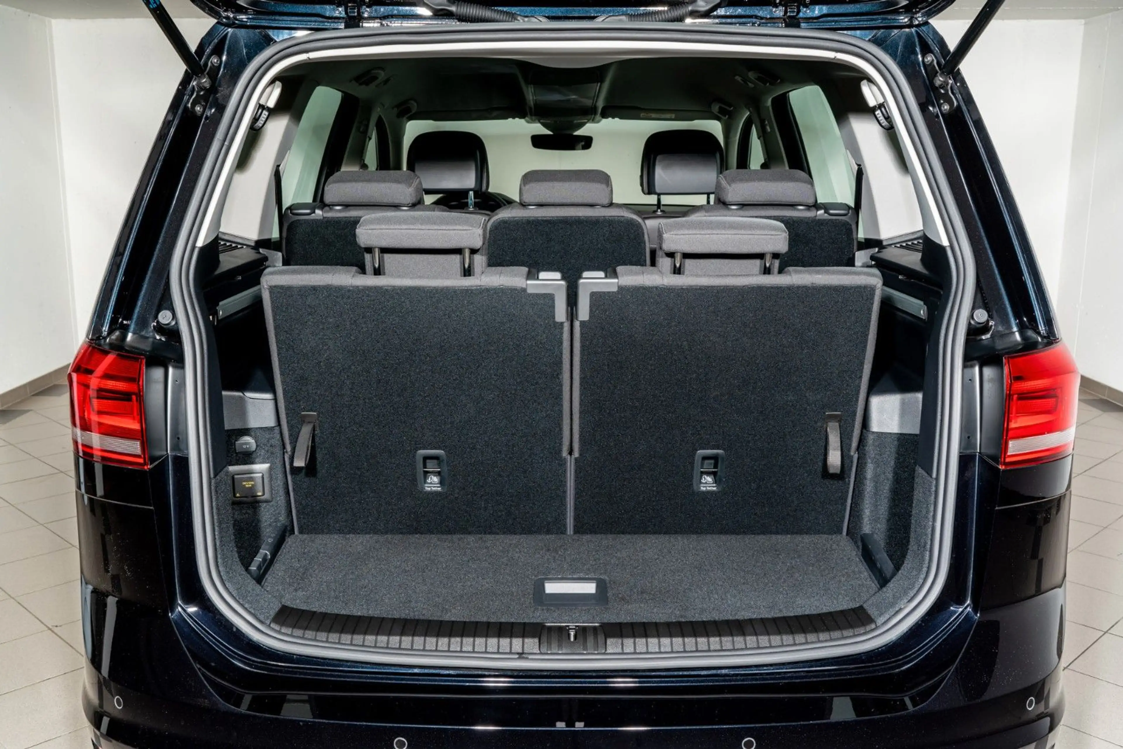 Volkswagen Touran Comfortline BMT/Start-Stop — photo 15
