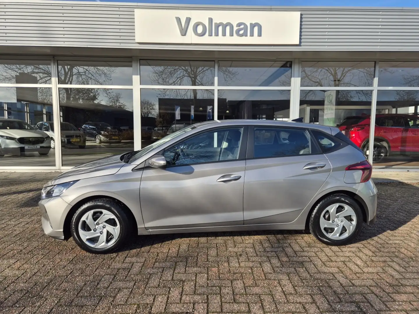 Hyundai i20 1.2 MPI Comfort Gris - 2