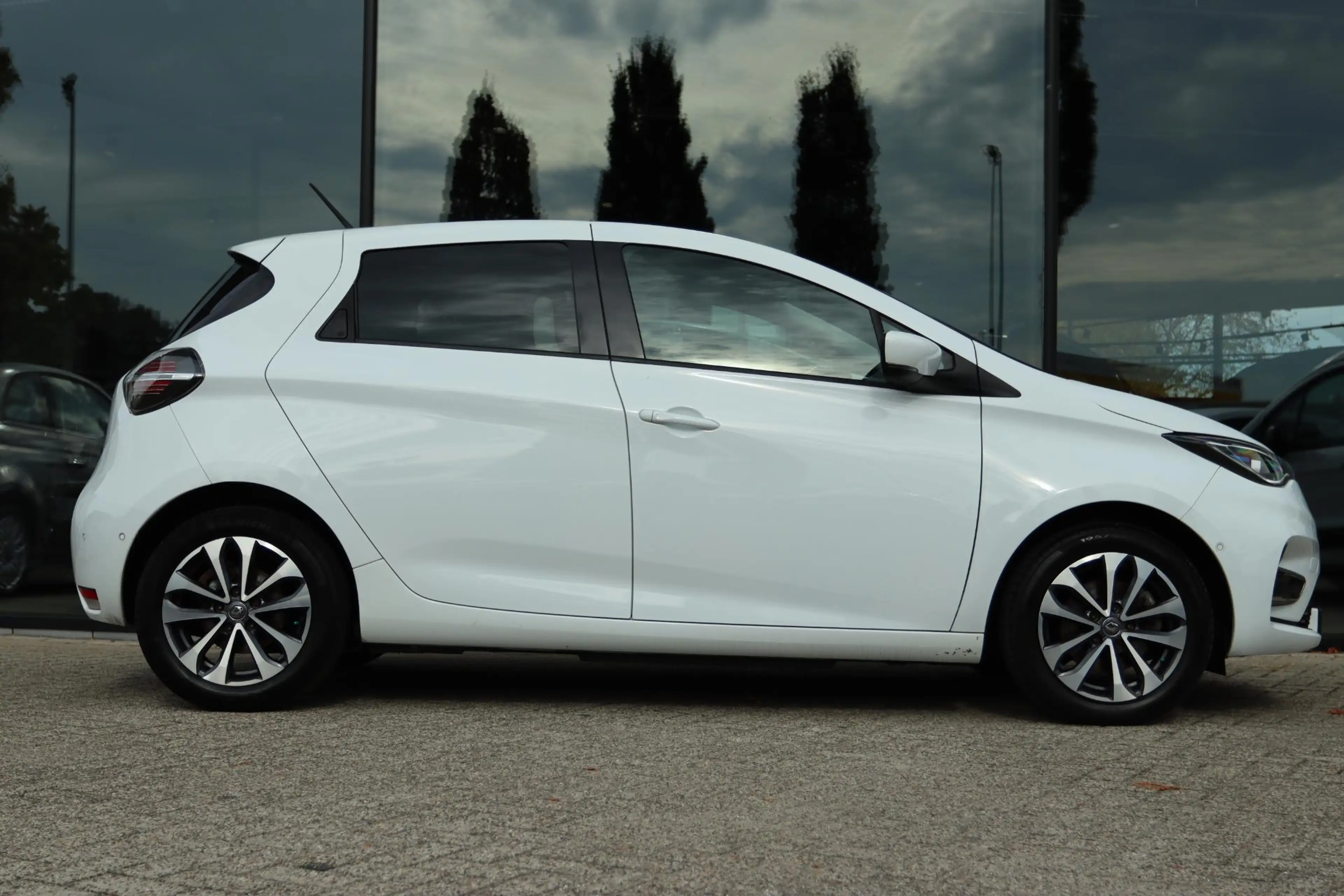 Renault ZOE R135 INTENS 52 KWH SOH 92.6% | KOOPACCU | CARPLAY — photo 7