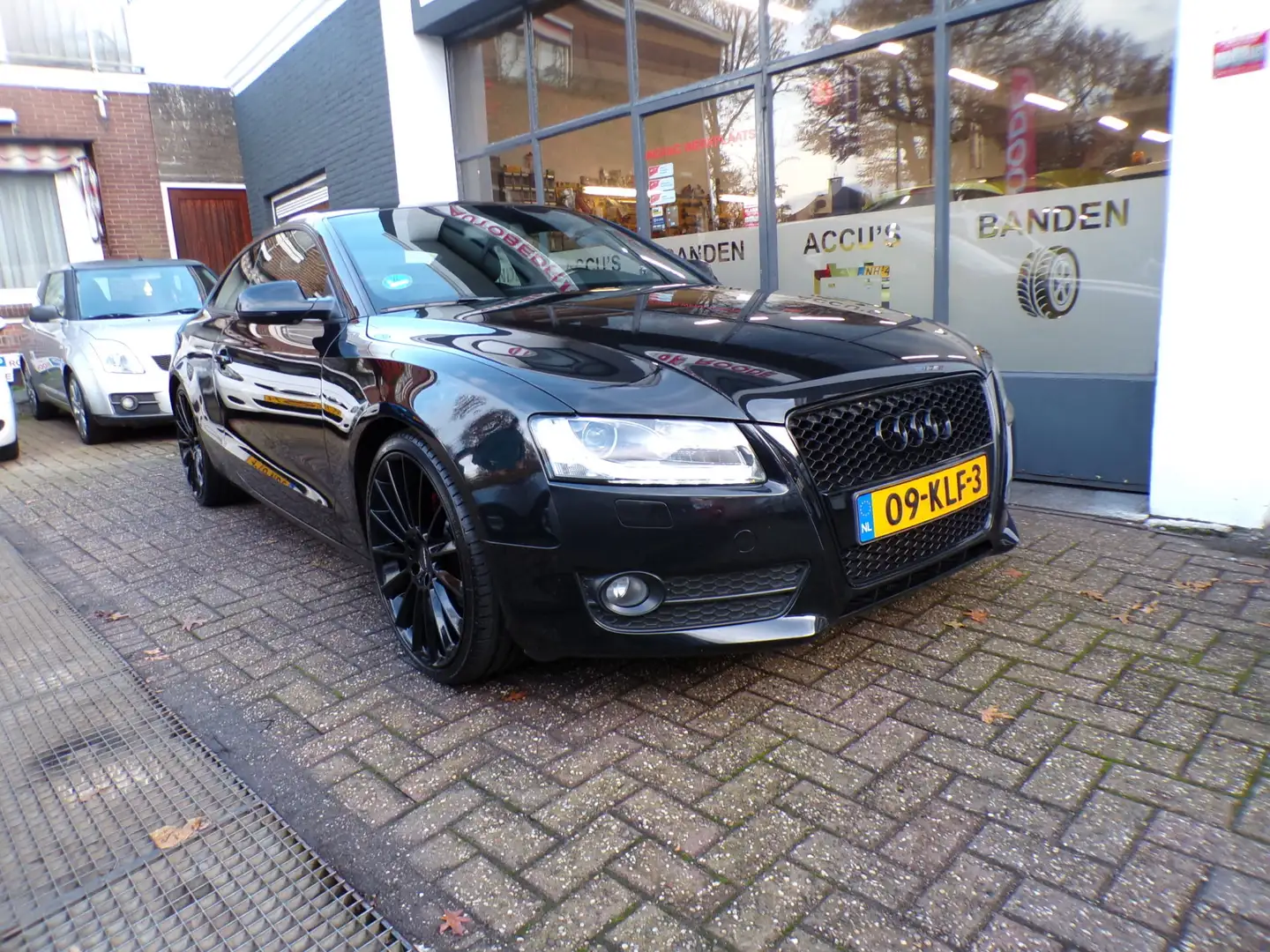 Audi A5 Coupé 1.8 TFSI Black Line NAP, 4 NIEUWE BANDEN,GOE Noir - 2