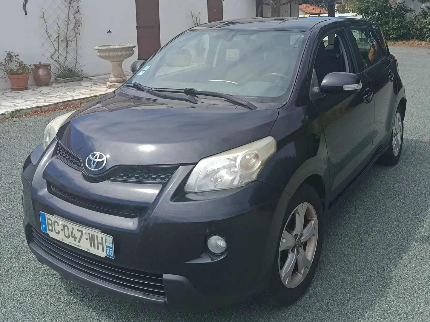 Toyota Urban Cruiser Urban Cruiser 90 D-4D FAP AWD Life Noir - 1