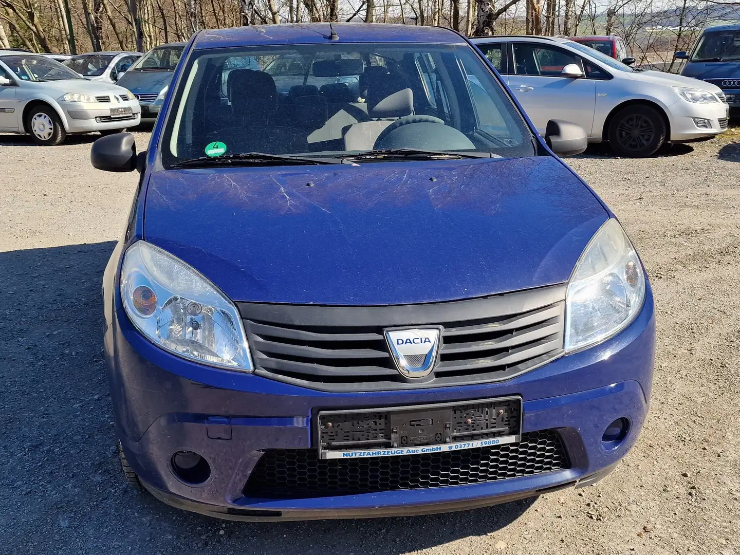 Dacia Sandero Basis 1.4l Blau - 1