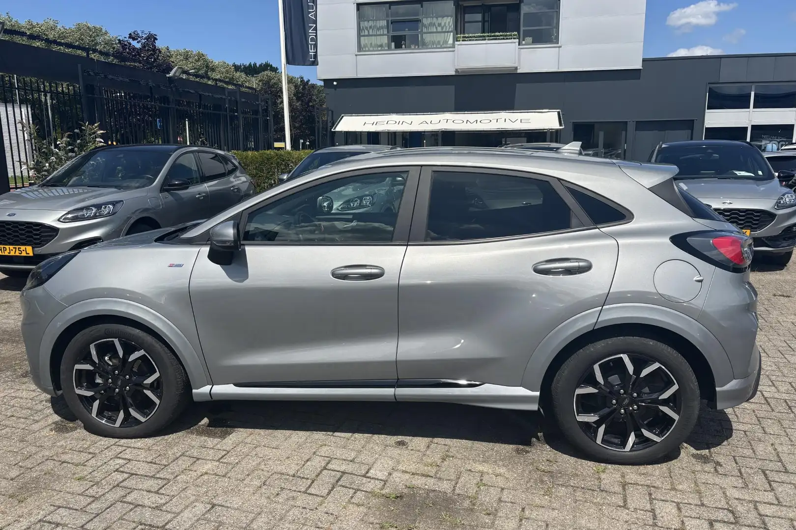 Ford Puma 1.0 EcoBoost Hybrid ST-Line X | Automaat | Grijs - 2