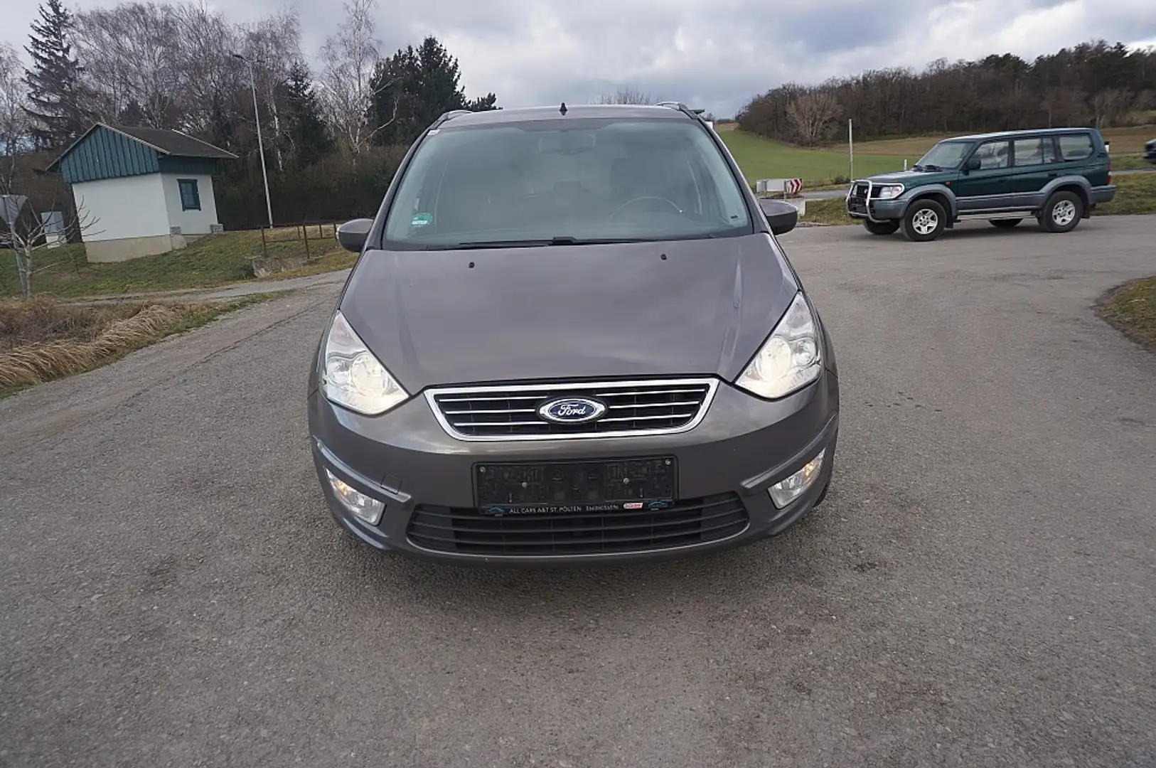 Ford Galaxy Trend 2,0 TDCi DPF Aut. Braun - 1