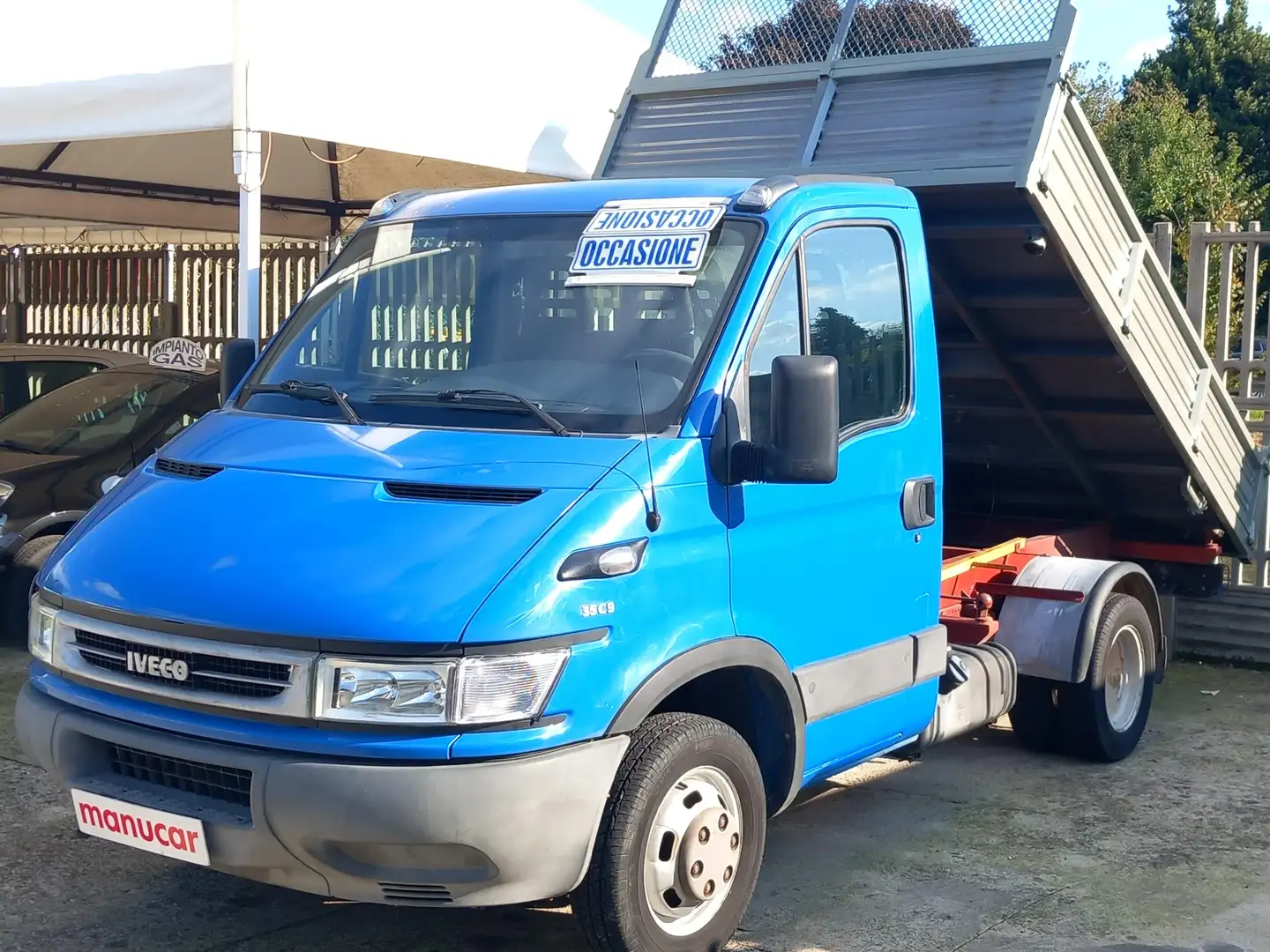 Iveco 35 C 9 KM 74000 Blu/Azzurro - 2