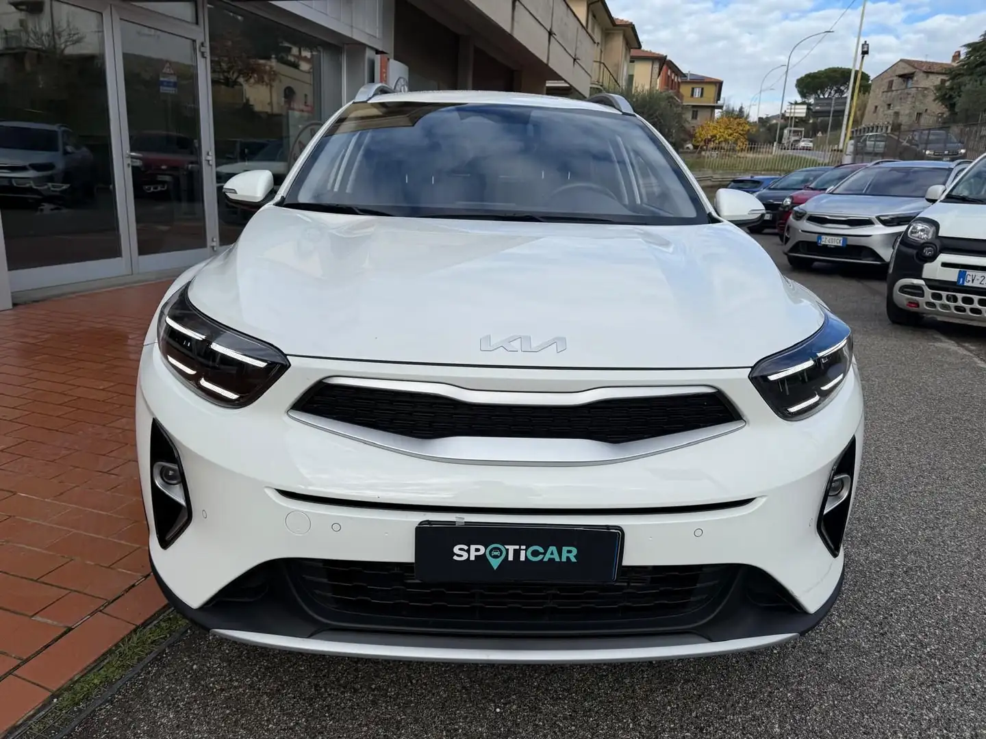 Kia Stonic Stonic 1.2 MPI Style Special Edition Bianco - 2