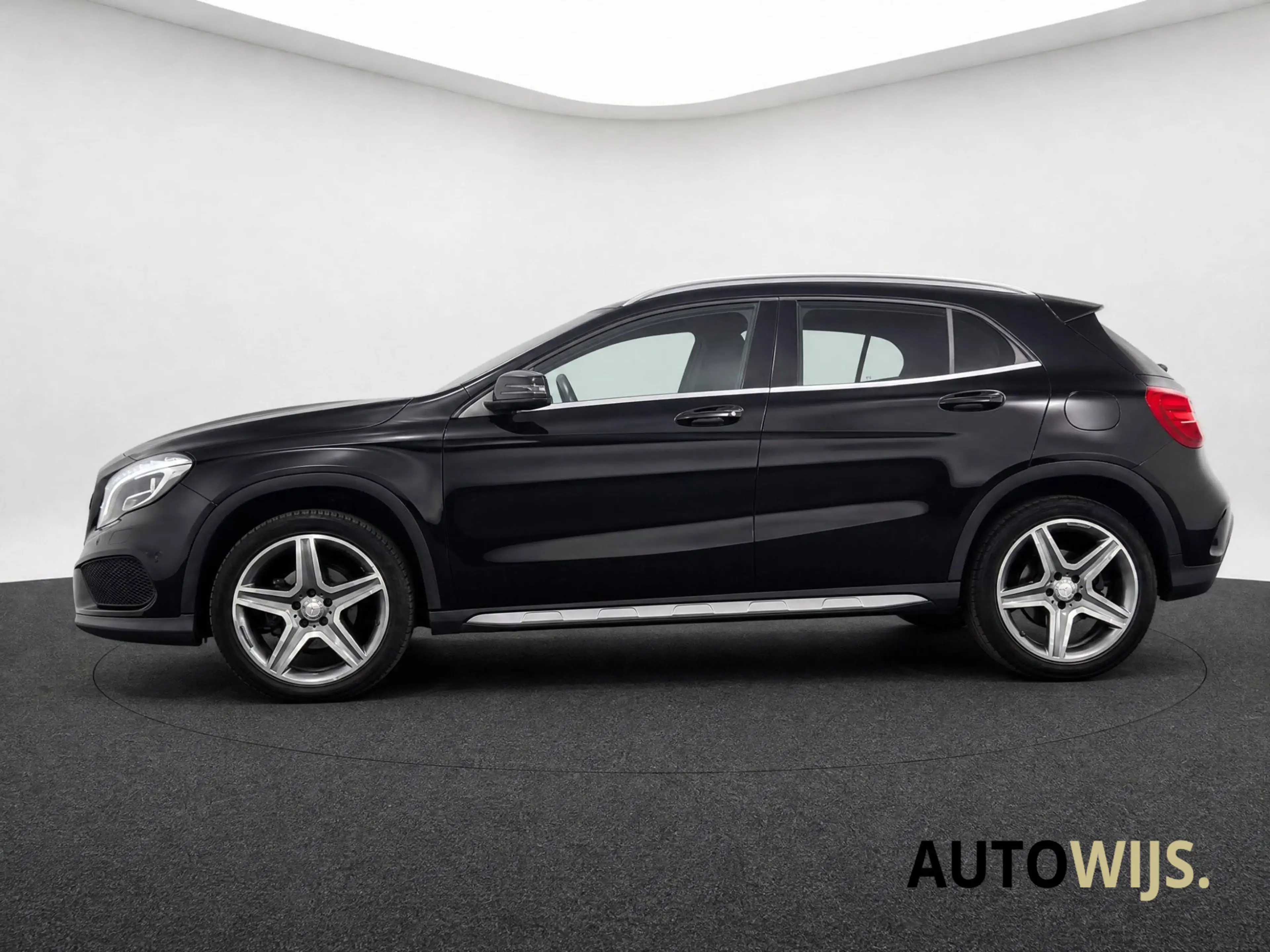 Mercedes-Benz GLA 200 Prestige|AMG|NAVI|CAMERA|Stoelverw|LED|GOED ONDERH — photo 6
