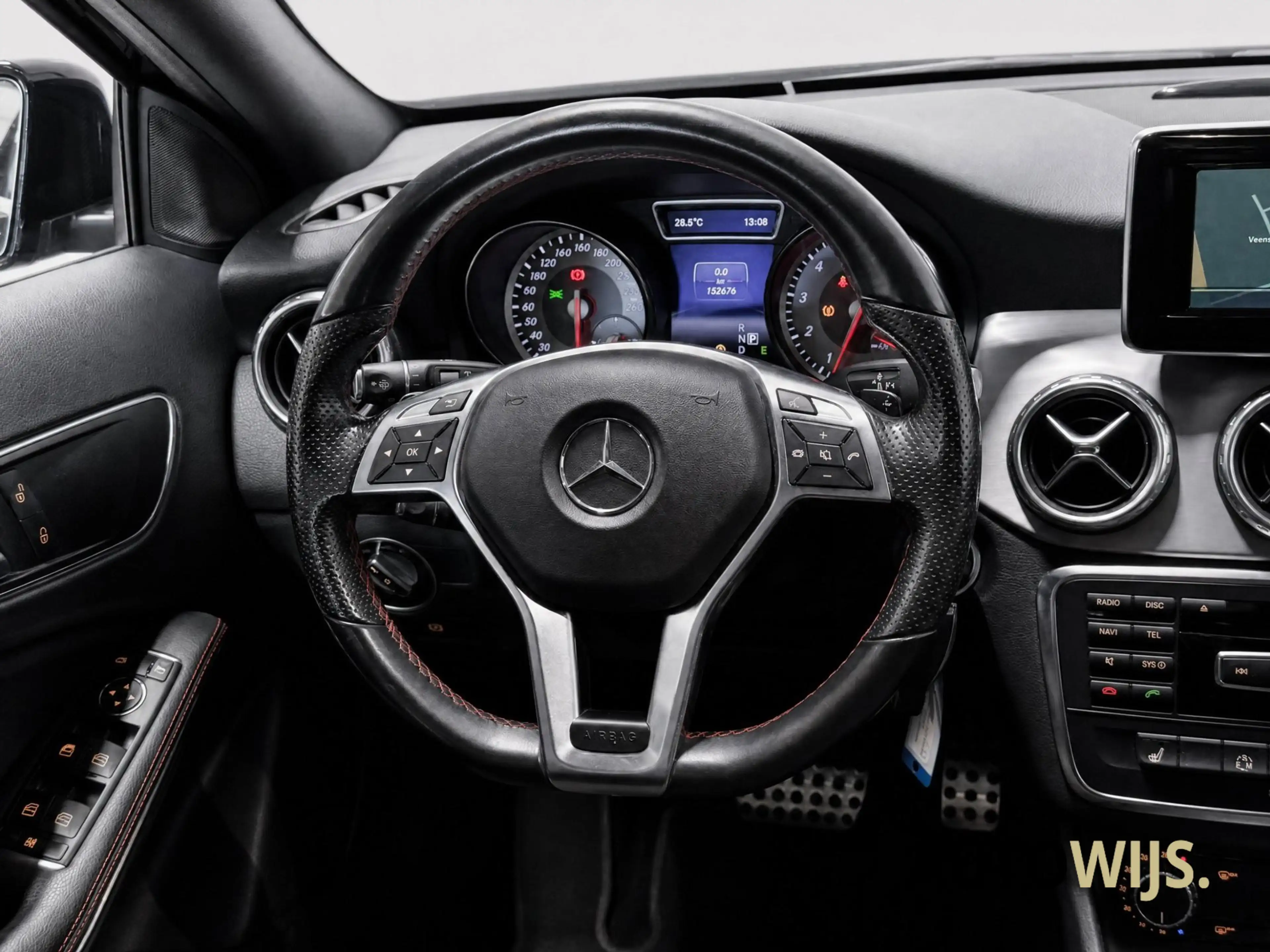 Mercedes-Benz GLA 200 Prestige|AMG|NAVI|CAMERA|Stoelverw|LED|GOED ONDERH — photo 18