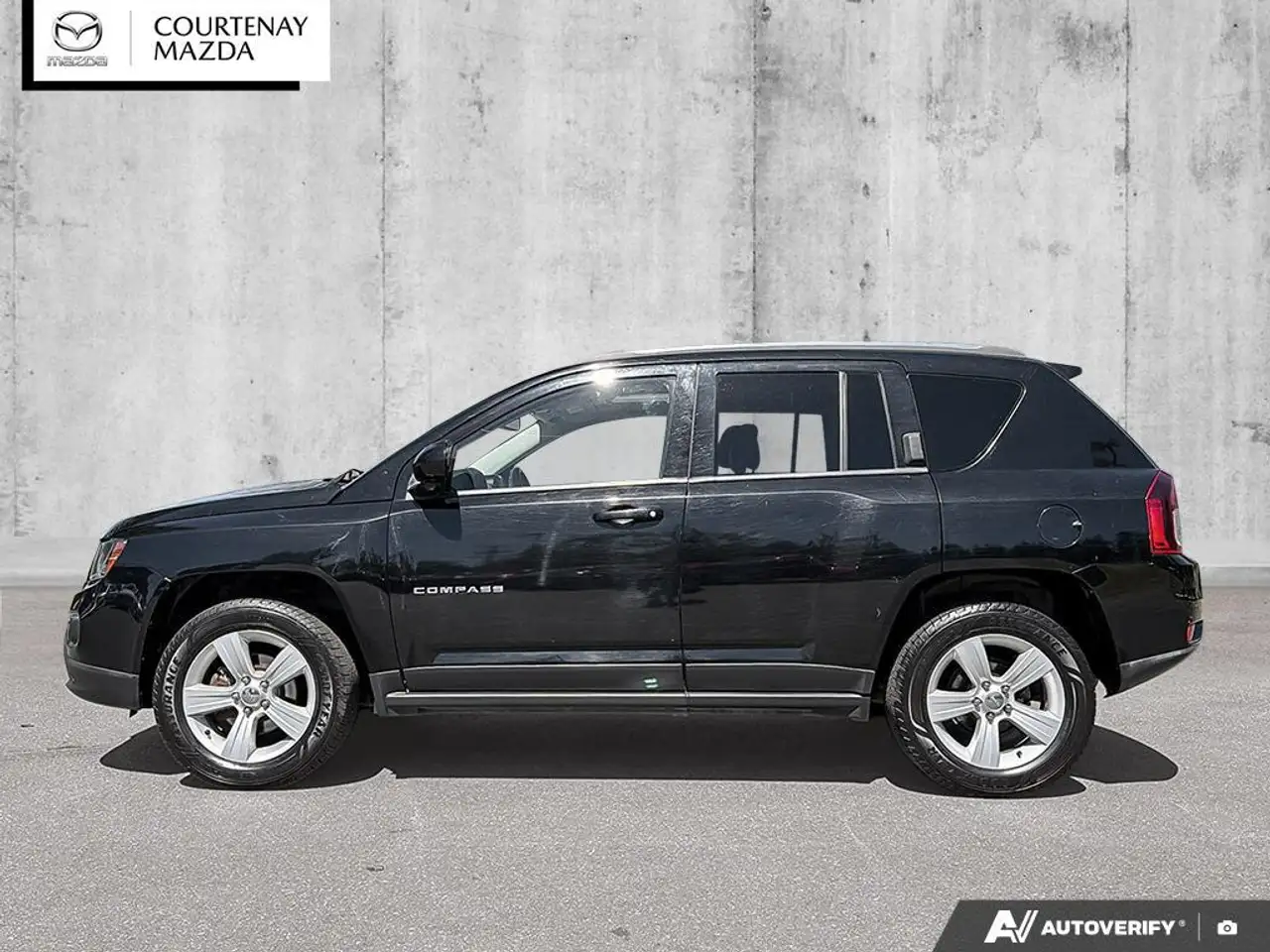 Jeep Compass photo Jeep Compass
