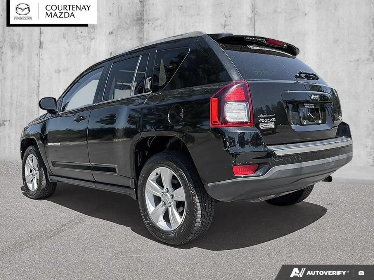 Jeep Compass photo Jeep Compass
