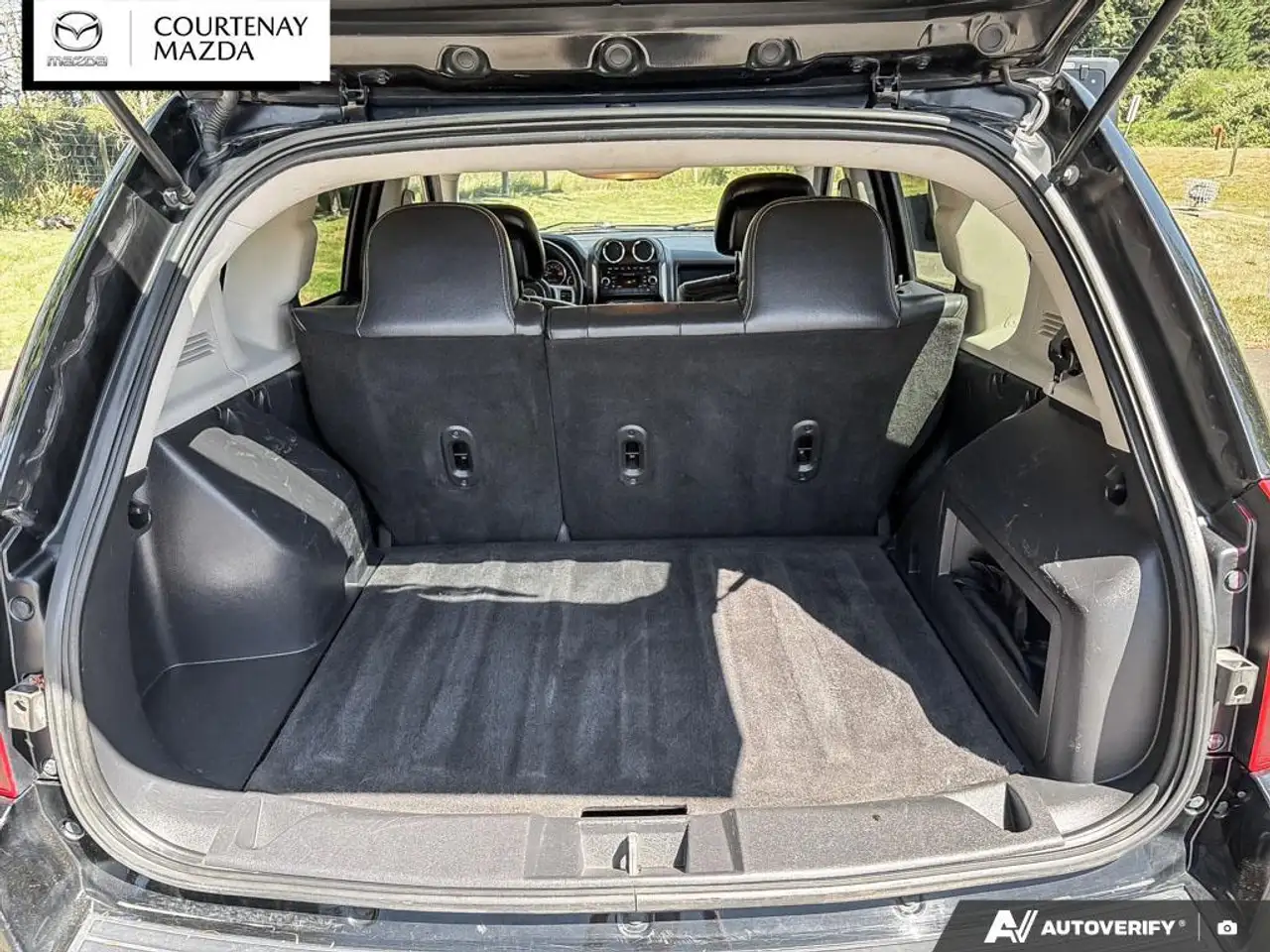 Jeep Compass photo Jeep Compass